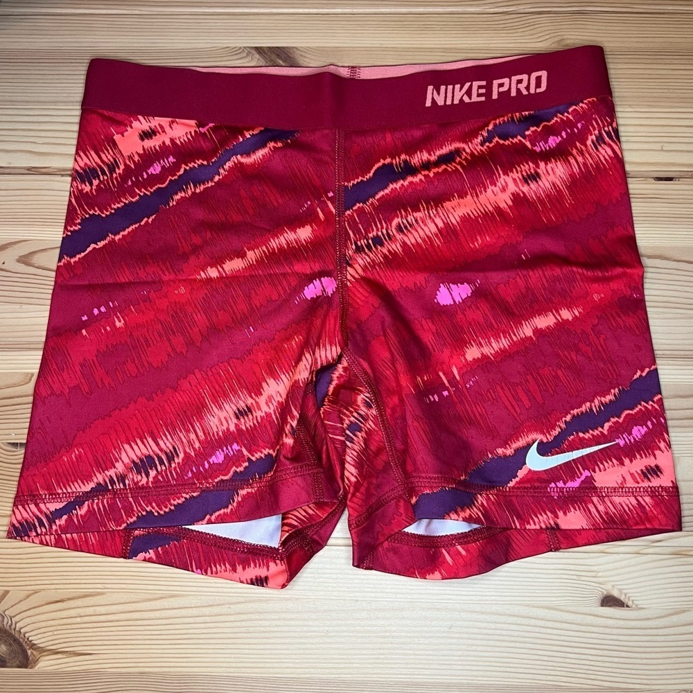 Nike Pro Dri-Fit Shorts - Medium